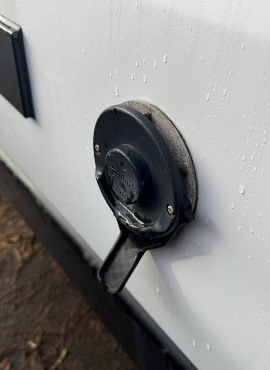 Condensate drainage drip protection for vans/campers with Truma heating – no more ugly water marks on the car