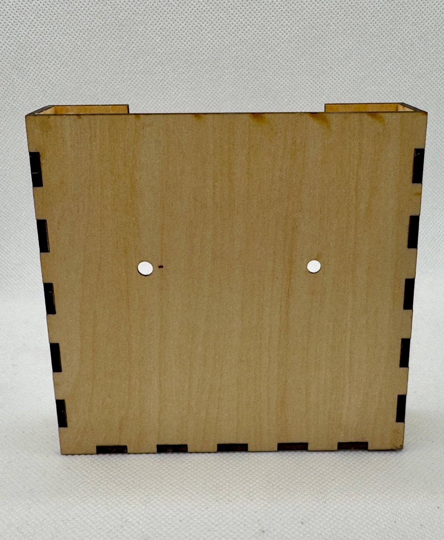 Holz-Router Halterung für Netgear Nighthawk M1/M2 (MR110/MR2100) zum Schrauben/Kleben Camper Van Wohnmobil Wohnwagen Caravan LTE 4G WLAN|3dPrints4Vans