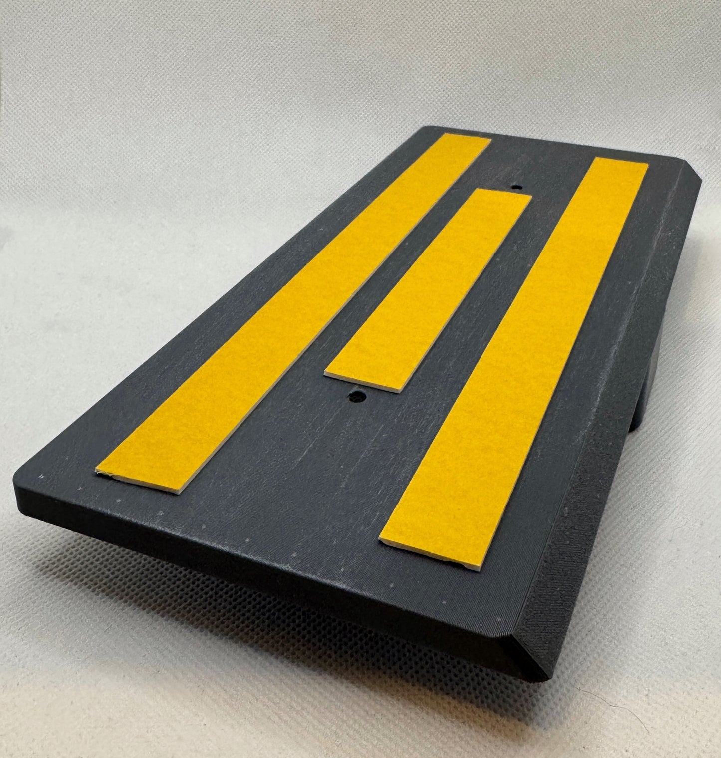 Halter für Gasflaschen-Deckel und Truma Level Control für Van, Wohnwagen oder Wohnmobil (1 oder 2 Deckel), zum Kleben und oder Schrauben|3dPrints4Vans