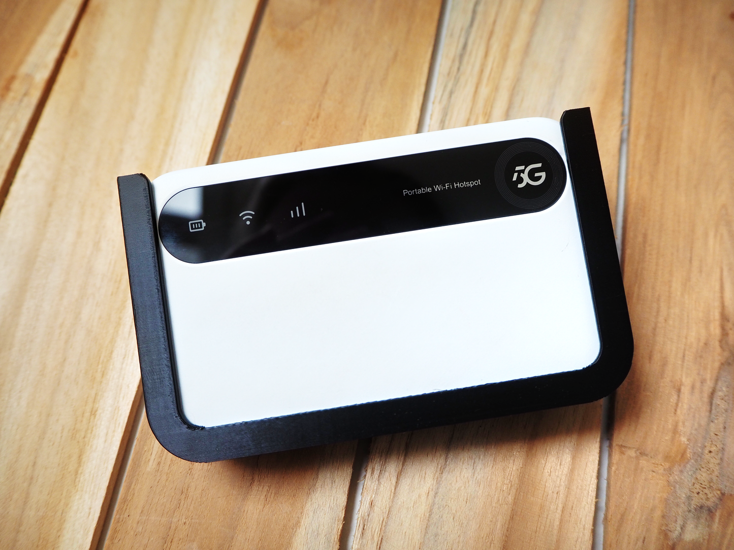 Router Halterung für ZTE U50 – zum Einhängen ohne Bohren, Router Halter Wohnmobil Camper Van, 5G WLAN Router Halterung