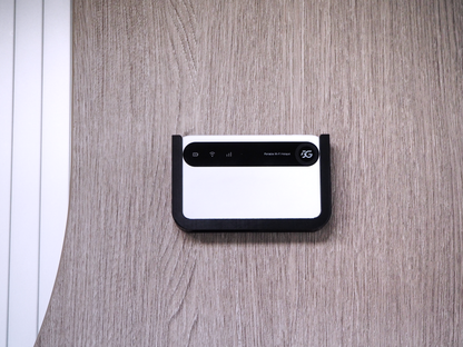 Router Halterung für ZTE U50 – zum Schrauben oder Kleben, Wohnmobil & Camper Router Halter, 5G WLAN stabile Befestigung