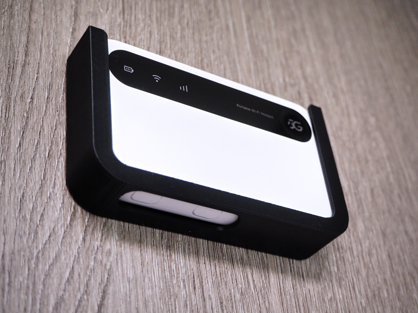Router Halterung für ZTE U50 – zum Schrauben oder Kleben, Wohnmobil & Camper Router Halter, 5G WLAN stabile Befestigung